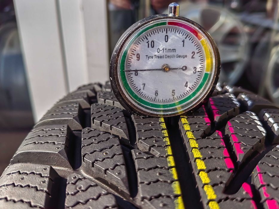 195/70R15C 104/102R Westlake SW 608 dostawcza zimowa pojedyncza