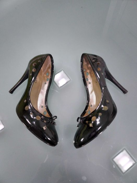 Sapatos em verniz Via Uno preto 37 / 38