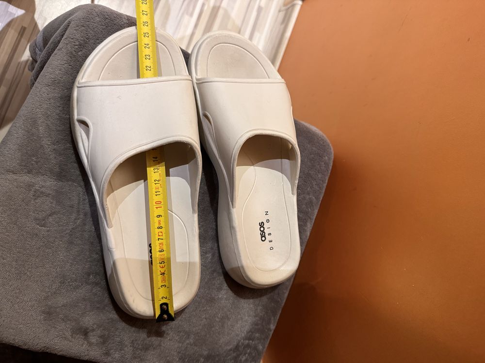 Klapki asos  Rozmiar 38