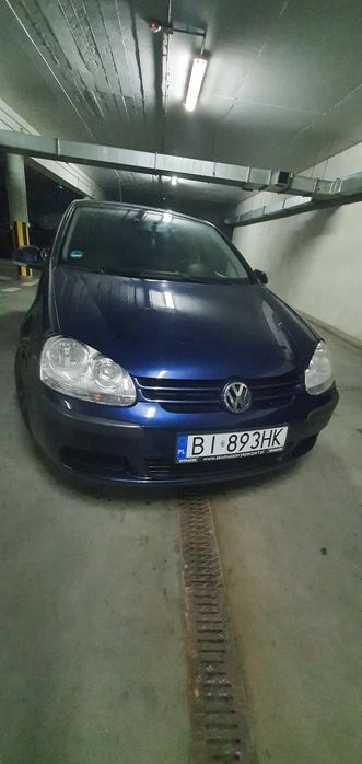 Volkswagen Golf 5 1.6 mpi
