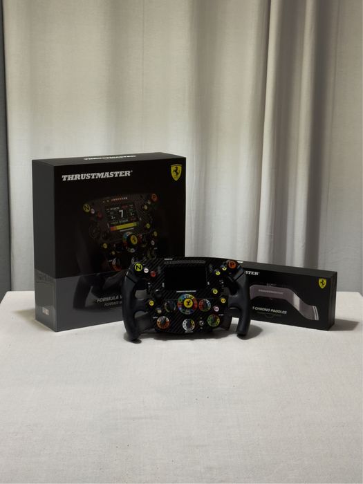 Simulador de corrida -Kit Simracing (2 volantes thustmaster + Pedais)