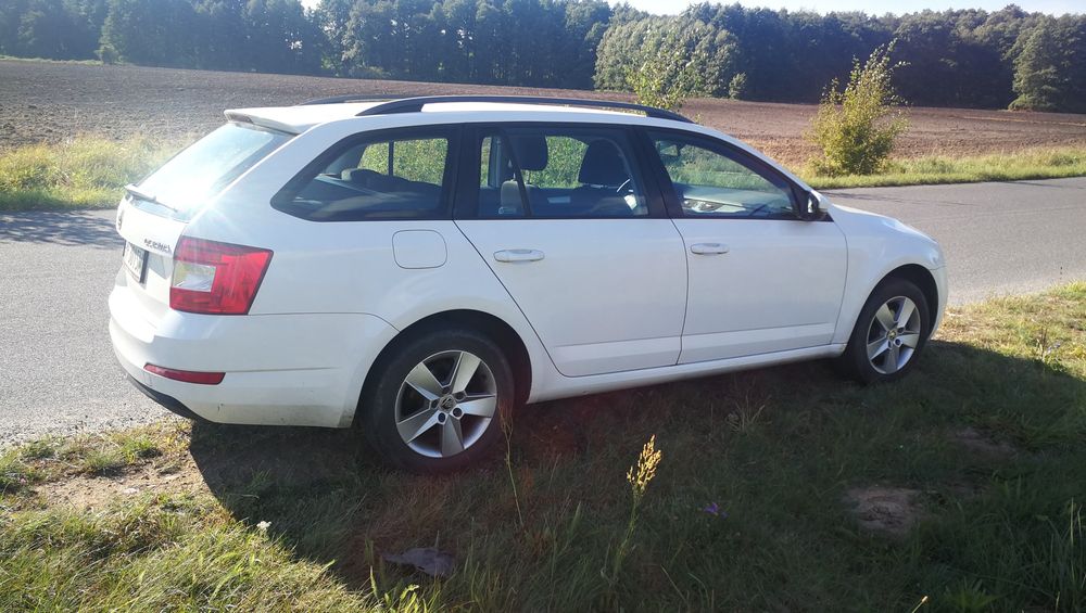 Skoda Octavia 3  1,6 TDI 2015 w ciągłym użytkowaniu.