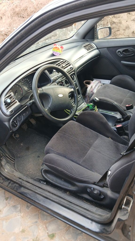 Ford Mondeo 1.8TD