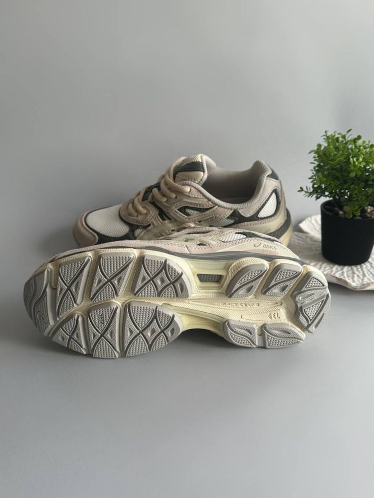Asics NYC White Grey