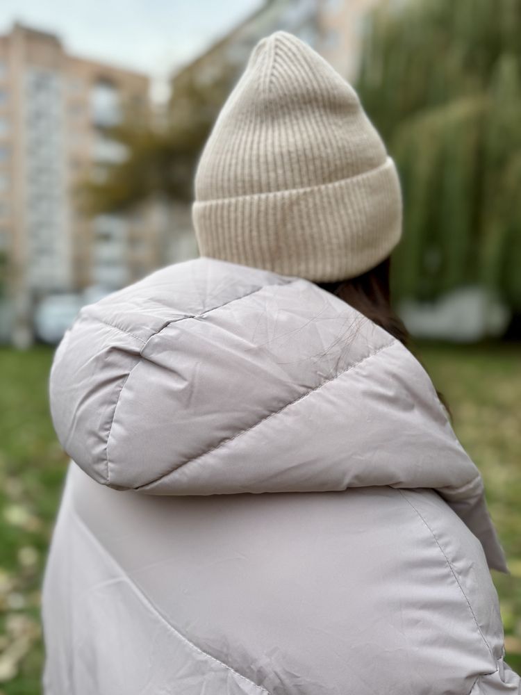 Зимова жіноча довга куртка пуховик бежева L XL оверсайз стильна