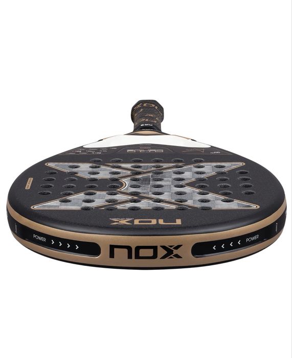 Raquete Padel Nox AT10 2026