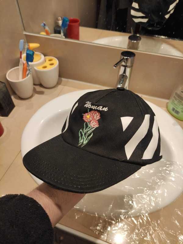 Czapka z daszkiem Off-White Oryginał damska