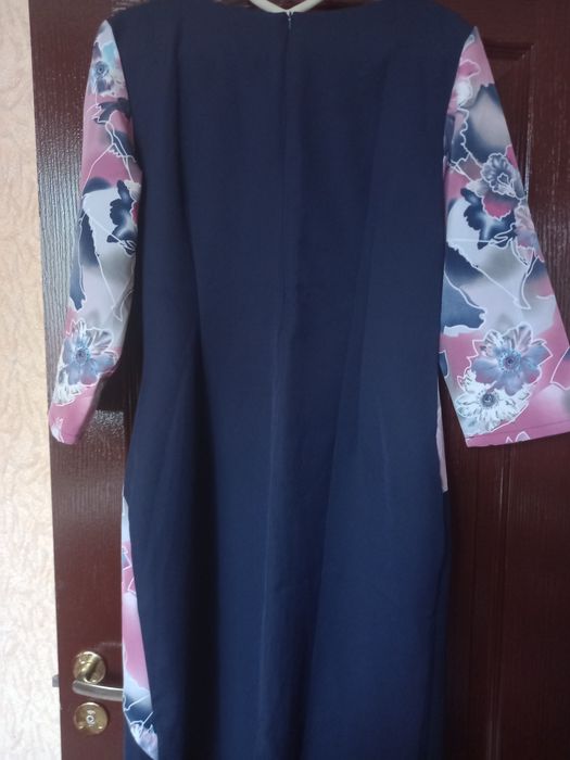 Сукня класична нова