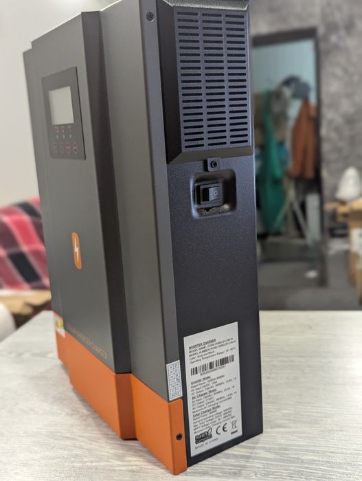 Гібридний інвертор PowMR 24V 3200VA 3.0kWh !В НАЯВНОСТІ!