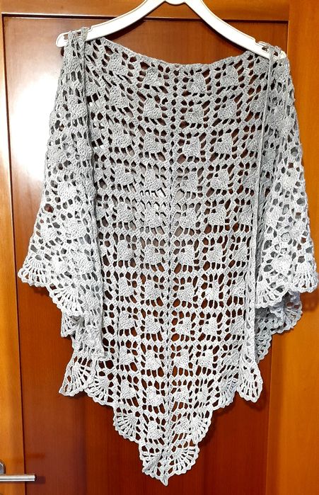 Vendo xailes feitos à mão