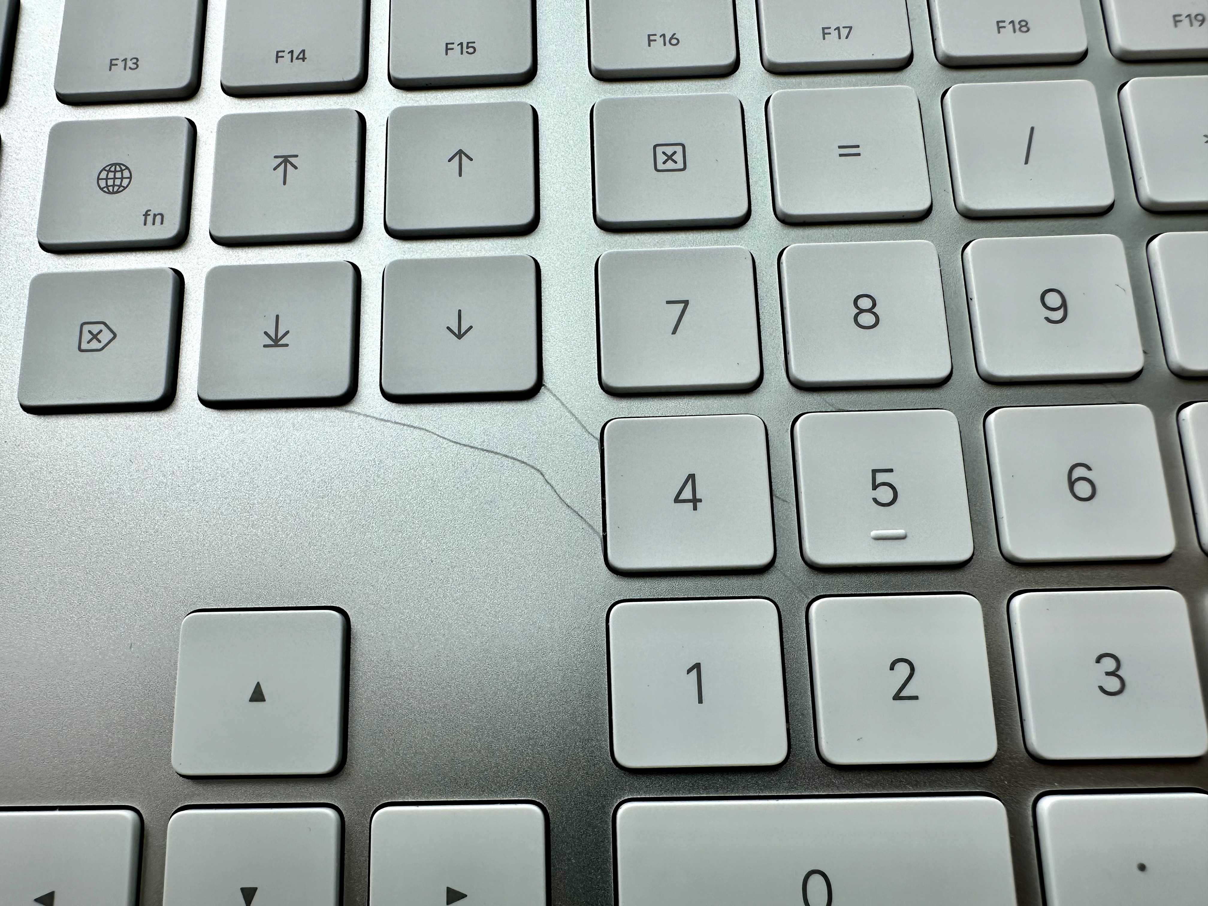Klawiatura Apple Magic Keyboard 2520 z Touch ID – Nordic QWERTY