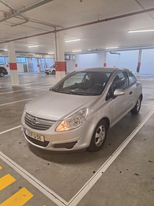 Oportunidade-Opel corsa comercial van 1.3 cdti 90 mil quilómetros.
