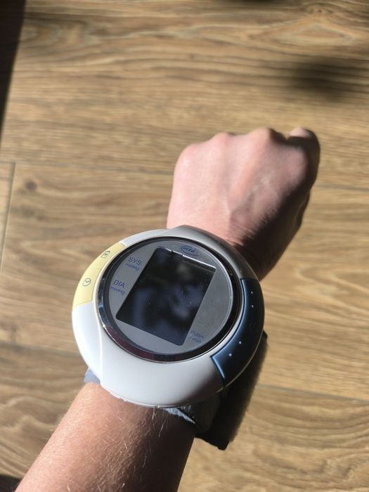 ciśnieniomierz nadgarstkowy