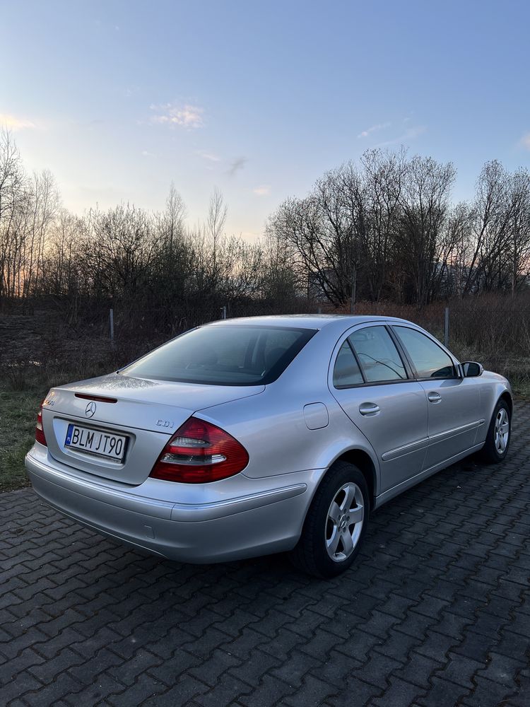 Mercedes-Benz W211 E270 CDI