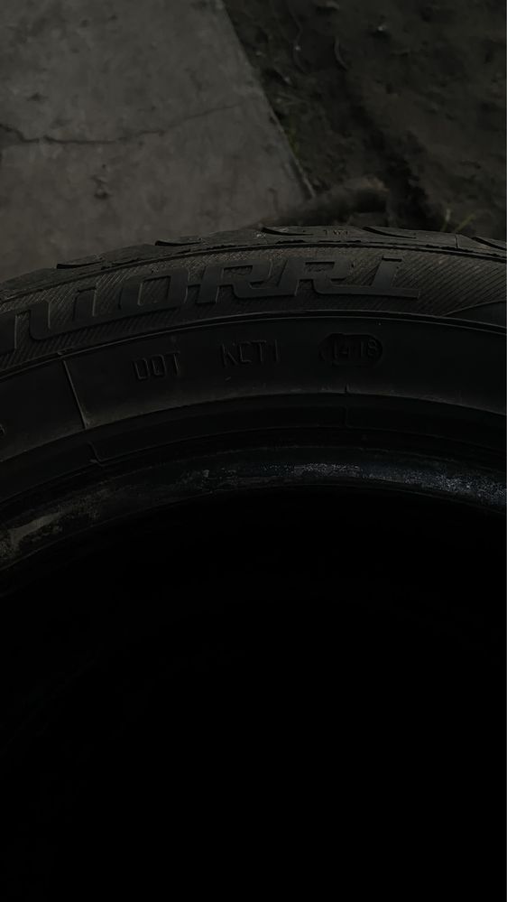 Продам резину 195/60R15