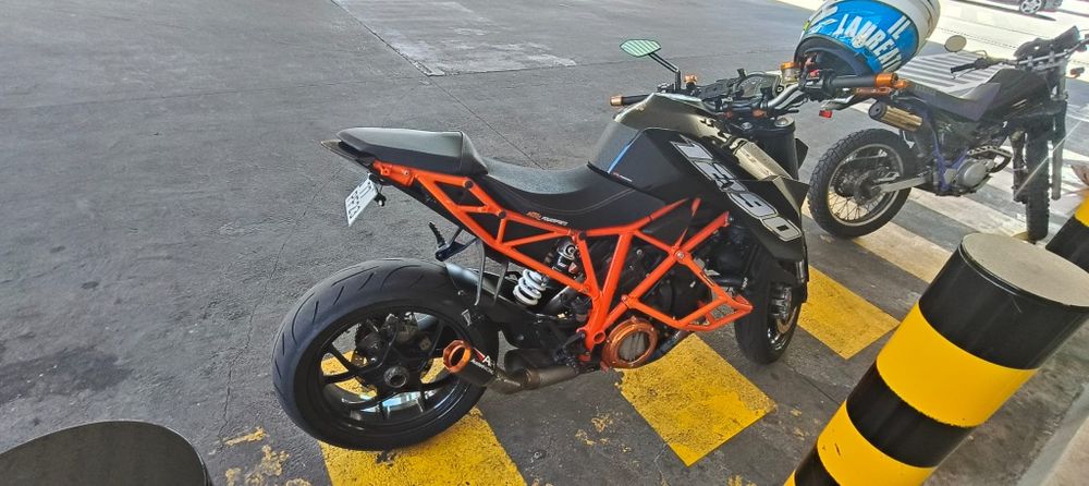 Ktm super duke R 1290