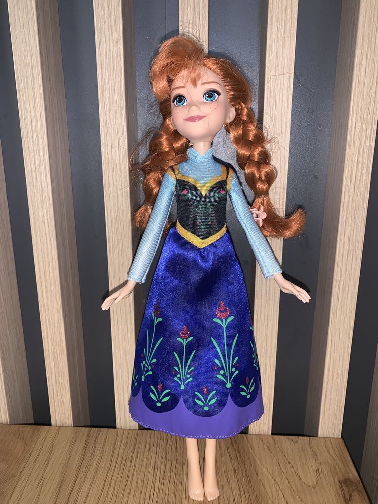 Lalka Anna  Disney Frozen Kraina Lodu