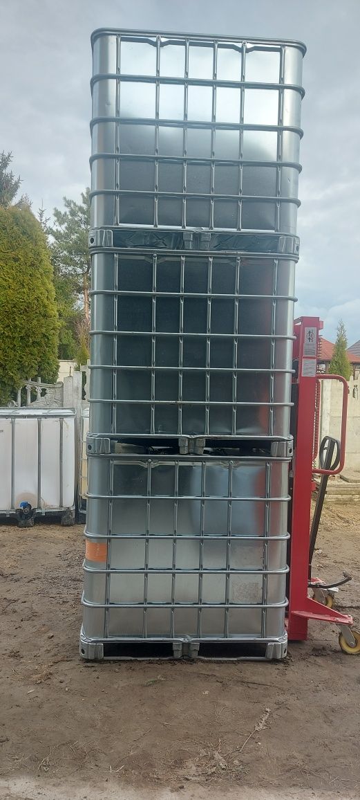 Zbiorniki 1000l mauzer