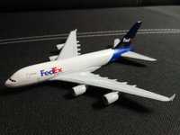 Samolot model samolotu metalowy ok 16 cm Fedex