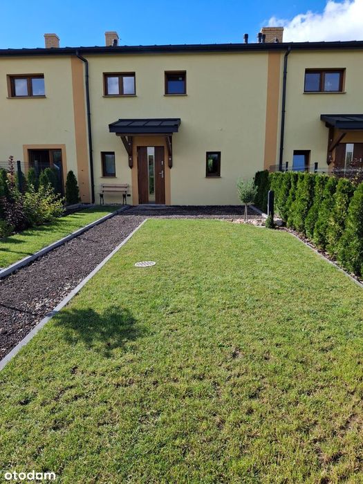 Dom w Laryszowie, gotowy do zamieszkania, bez pośredników.