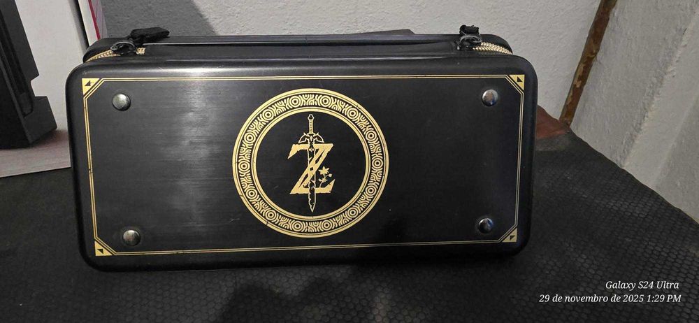 Nintendo Switch V2 Cinzenta Com Caixa e Equipamentos Nintendo.