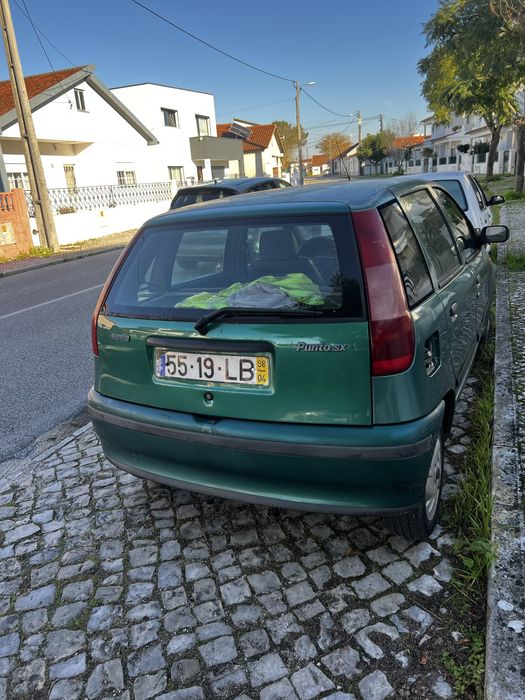 Fiat punto 1.2 com inspencao ate maio de 2026