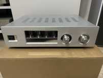 Wzmacniacz hybrydowy Yaqin VK-2100