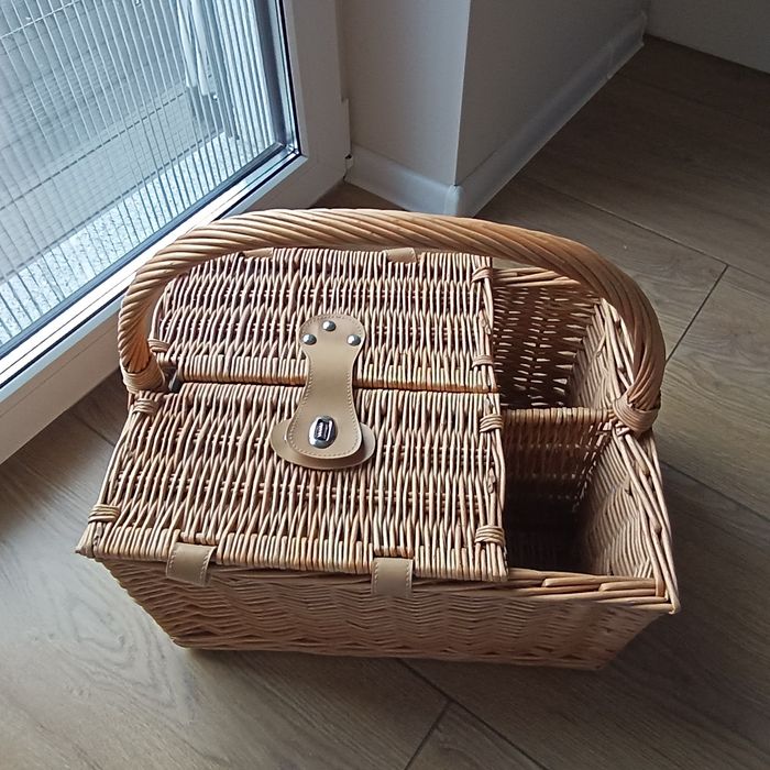 Koszyk wiklinowy piknikowy