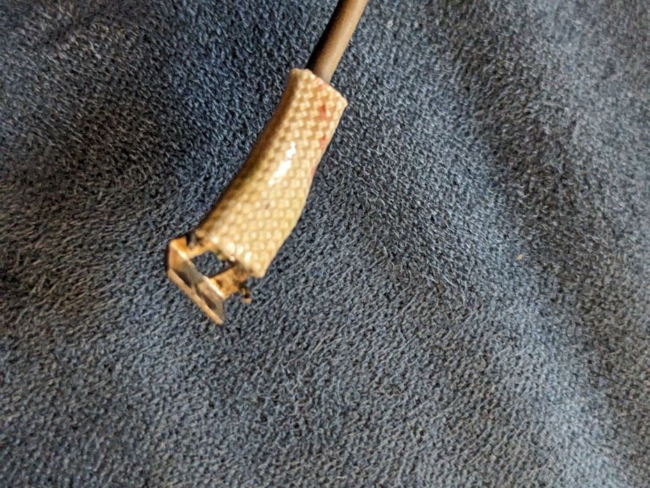 Kabel zasilający 2x 1.8m z wtyczką euro do lampki, radia, led