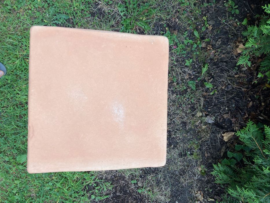 kolumna ogrodowa z ceramiki