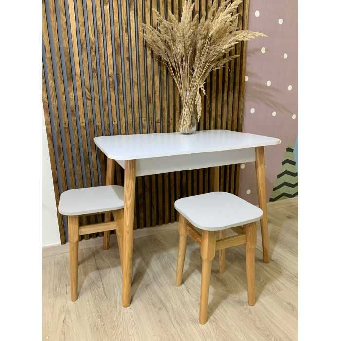 Кухонний стіл і 4 стільця - комплект