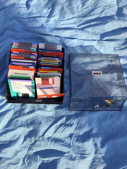 68 Dyskietek Atari 3,5