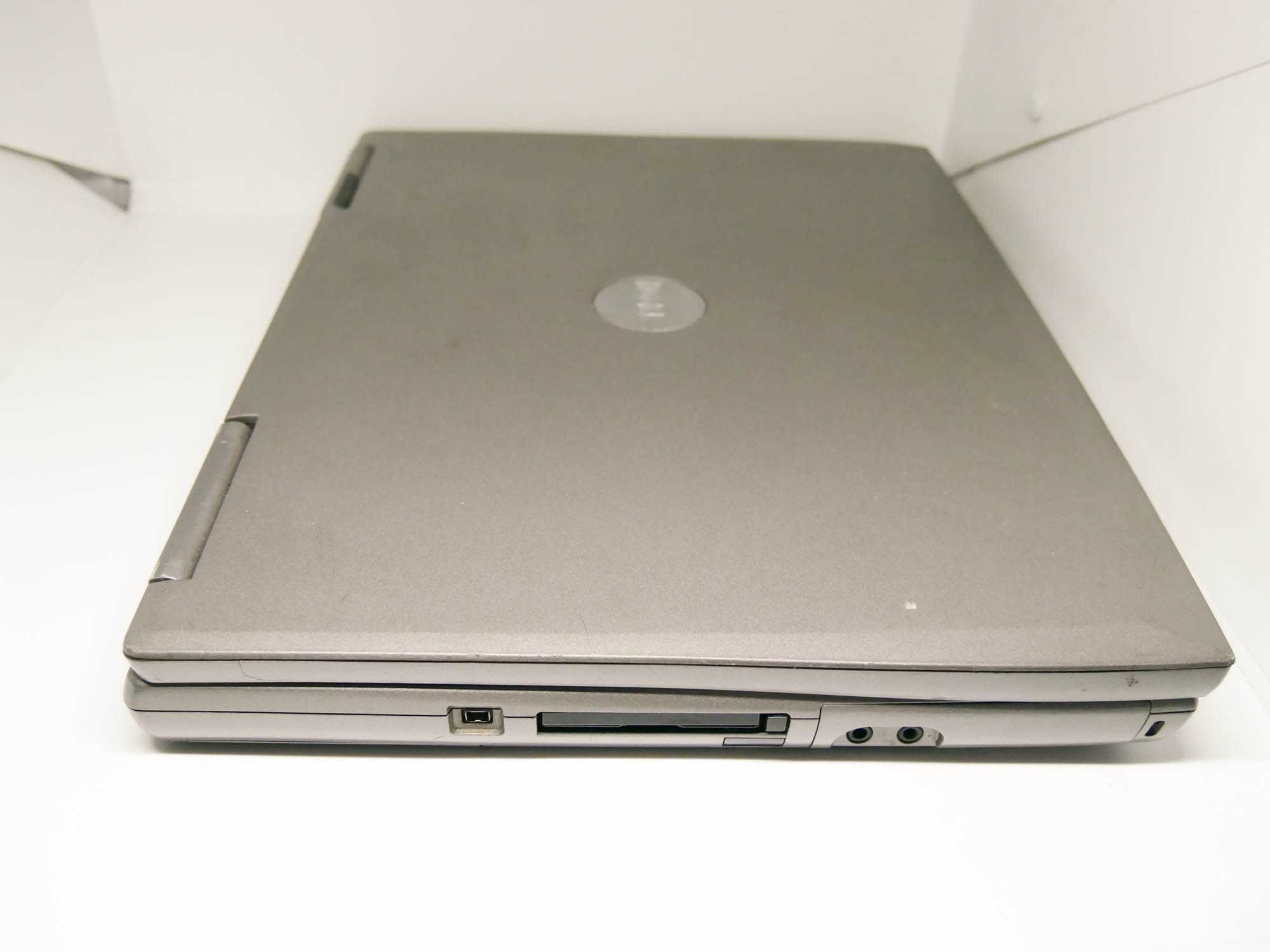 Laptop DELL Latitude D800 opcja paczki / osobisty odbior