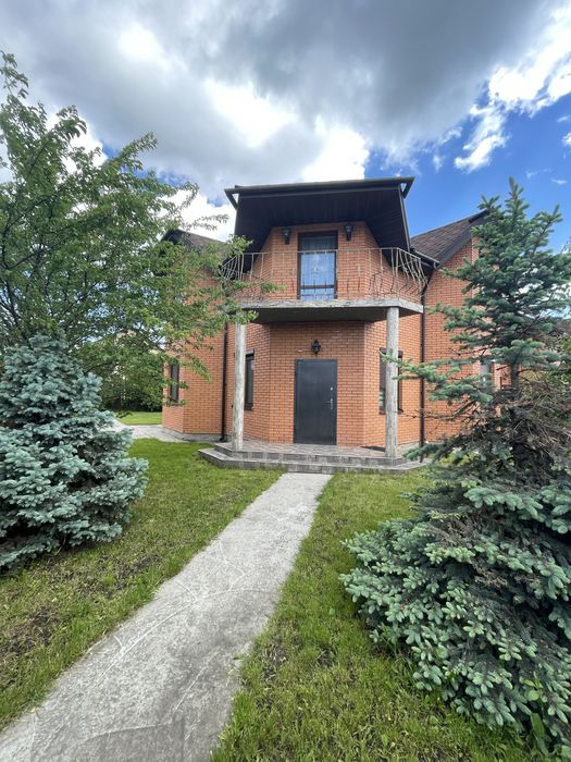 Довгострокова оренда будинку