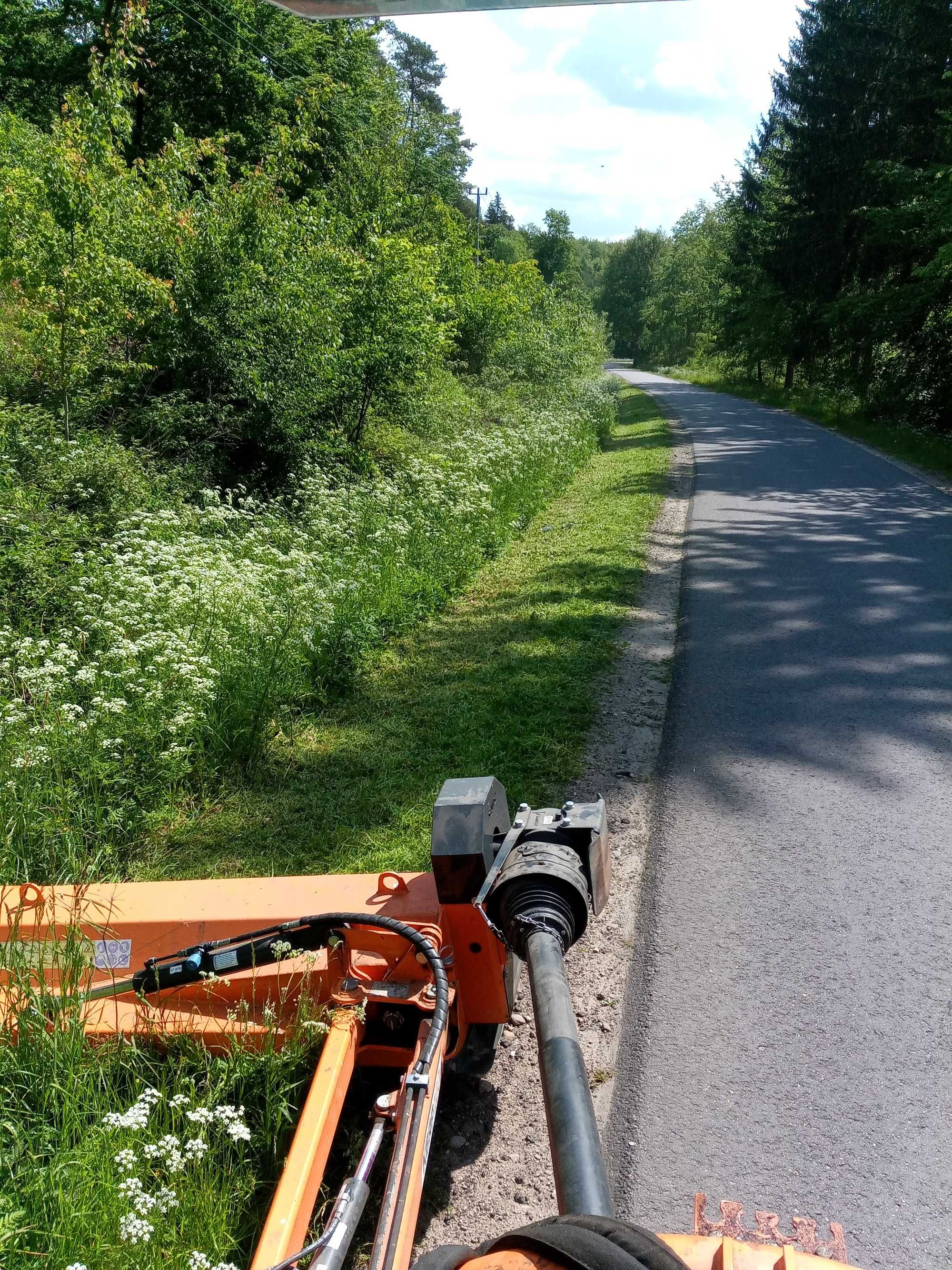 Usługi koparką, ładowarką,koszenie trawników, prace ziemne wycinka