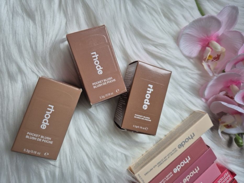 Румяна стік Rhode Pocket blush