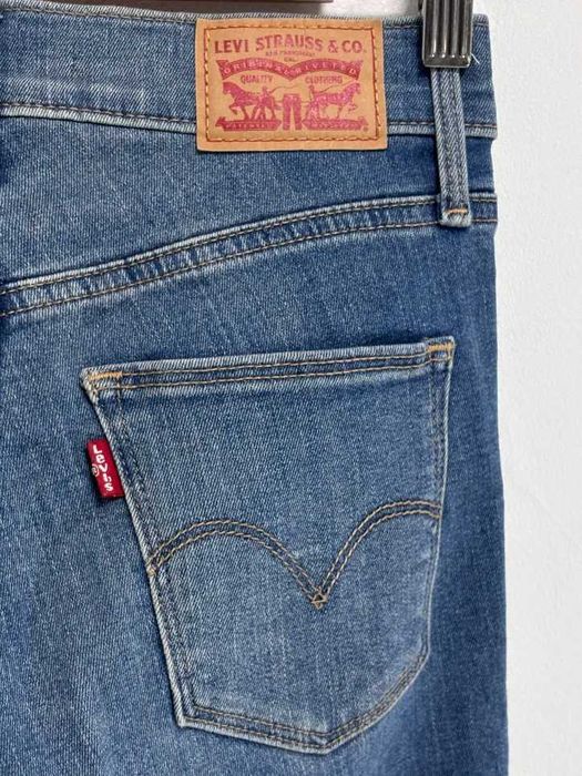 Levis damskie jeansy W25 skinny shaping vintage Y2K 90s classic hit