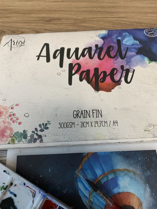 Лот акварель фарби папір кісточка білка