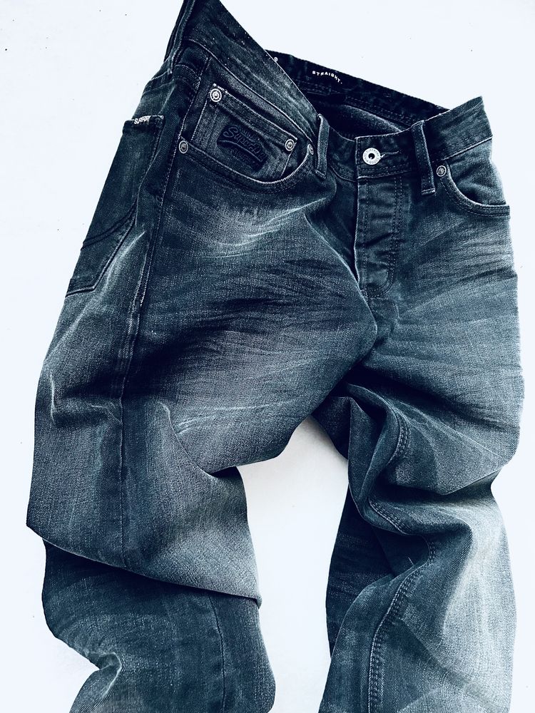 SuperDry spodnie jeansowe markowe granat czarne logowane