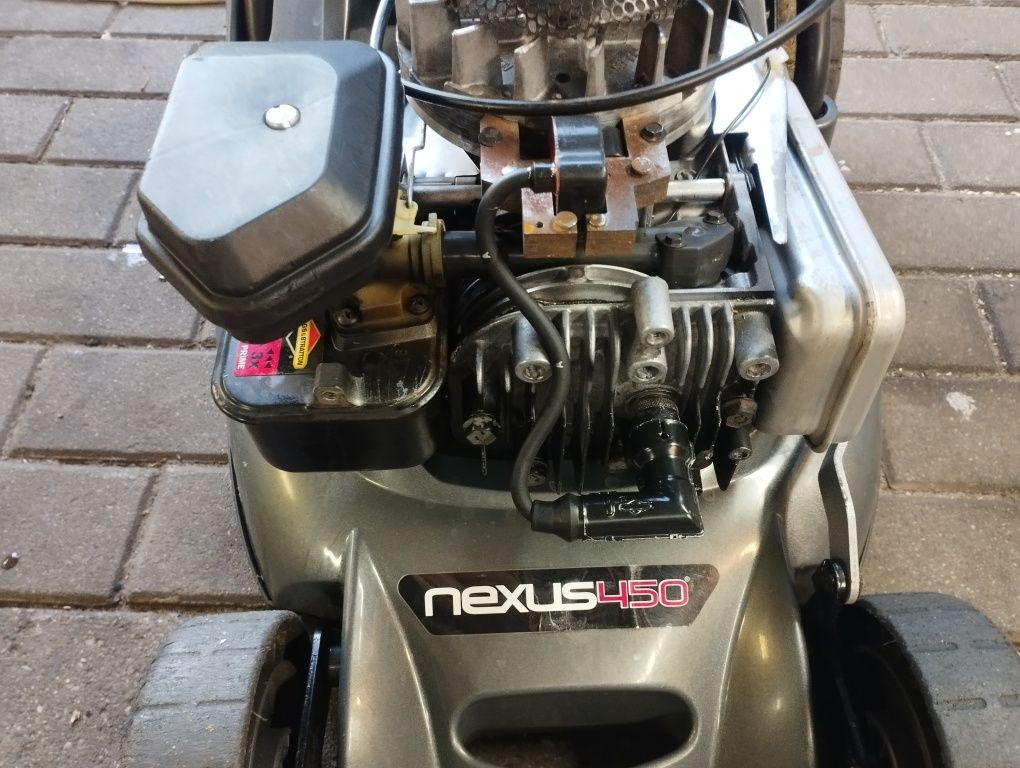 Obudowa laweta plastikowa kosiarki silnik Briggs strtton kosiarka