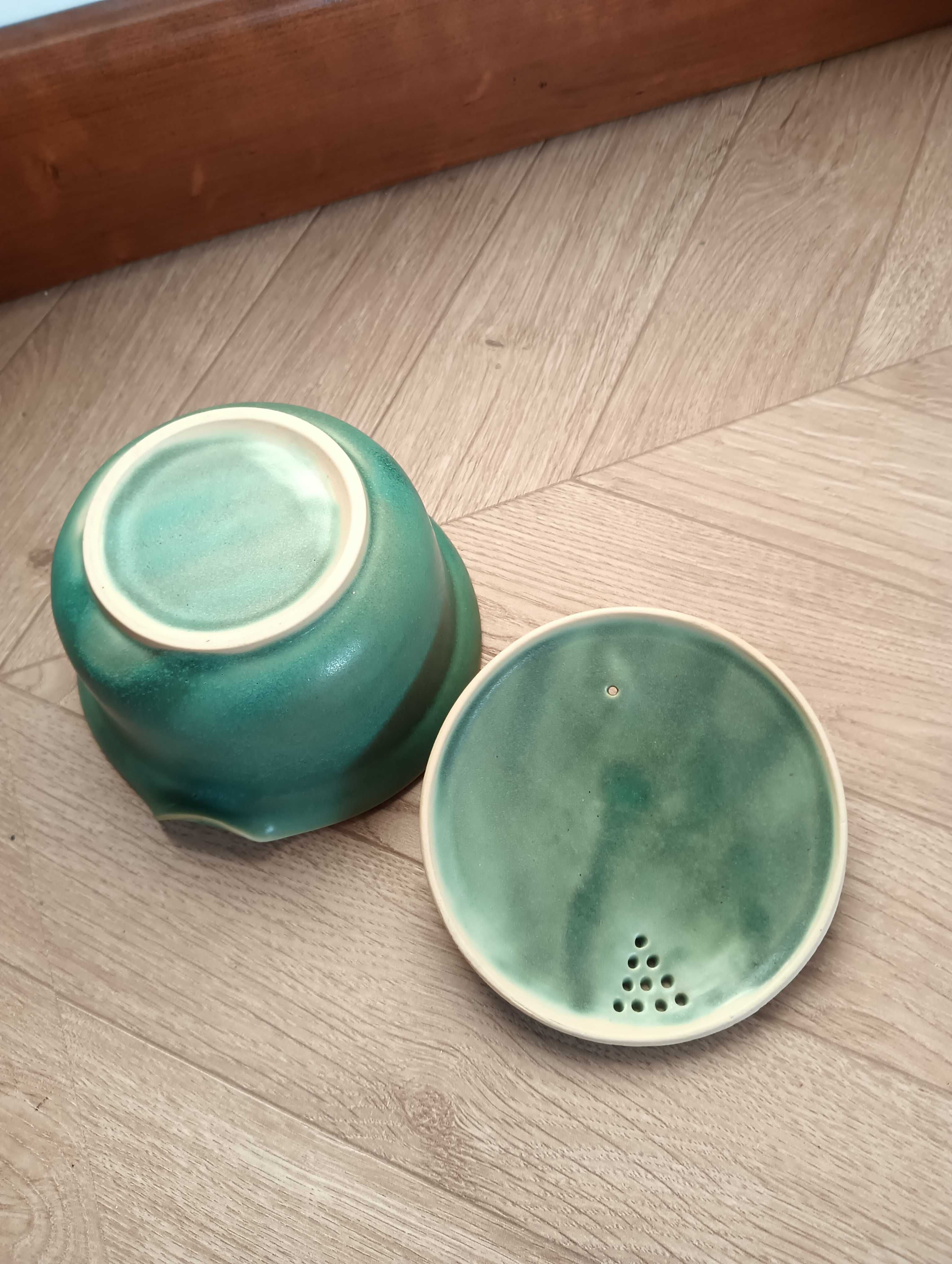 Ceramiczny pojemnik z pokrywką do herbaty lub na imbir