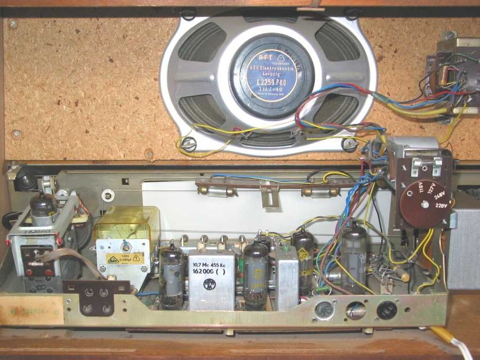 Stare, kolekcjonerskie radio niemieckie Bruns 6341. Sprawne !