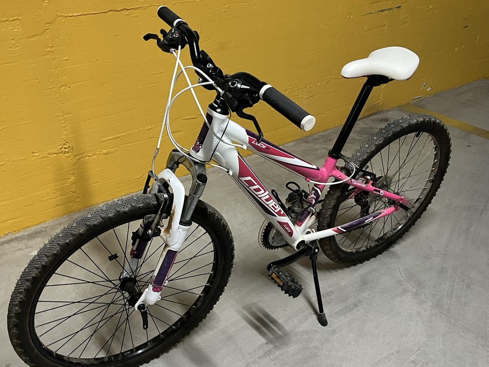 Bicicleta junior com pouco uso