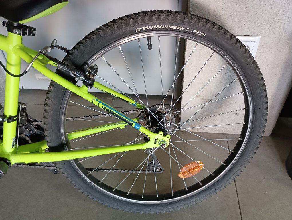 Vendo bicicleta de criança 9-12 anos