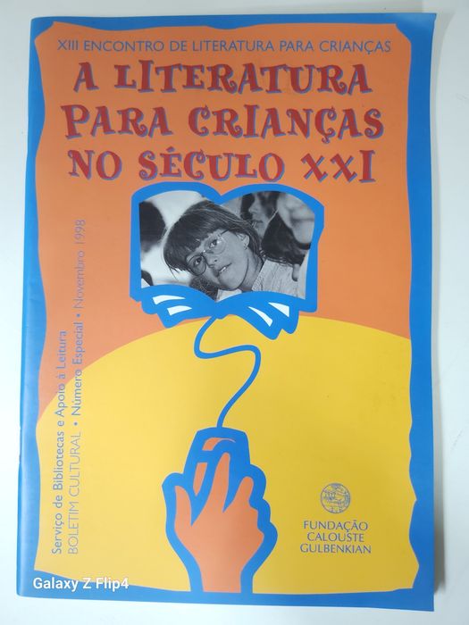 Vários livros de diversos temas.