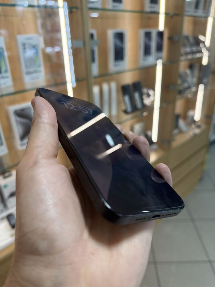IPHONE 15 PRO MAX 256GB USADO