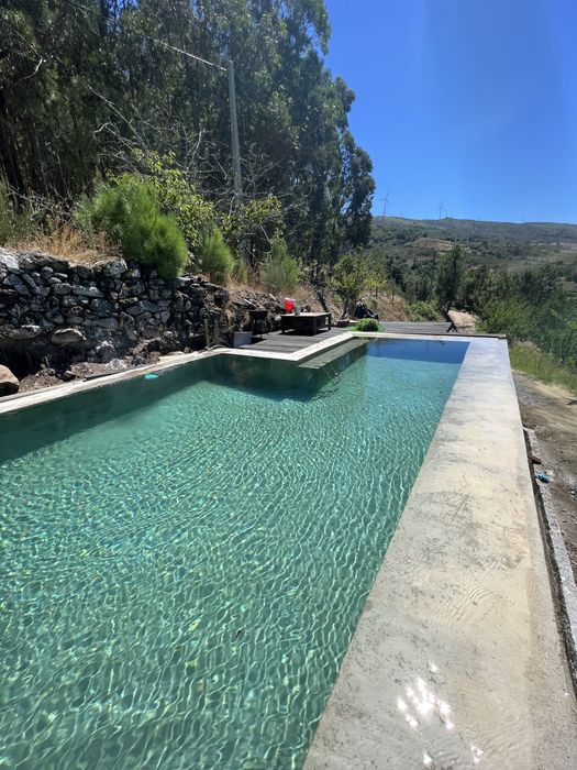 local Douro off grid montain ferias