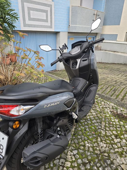 Yamaha nmax 125 como nova