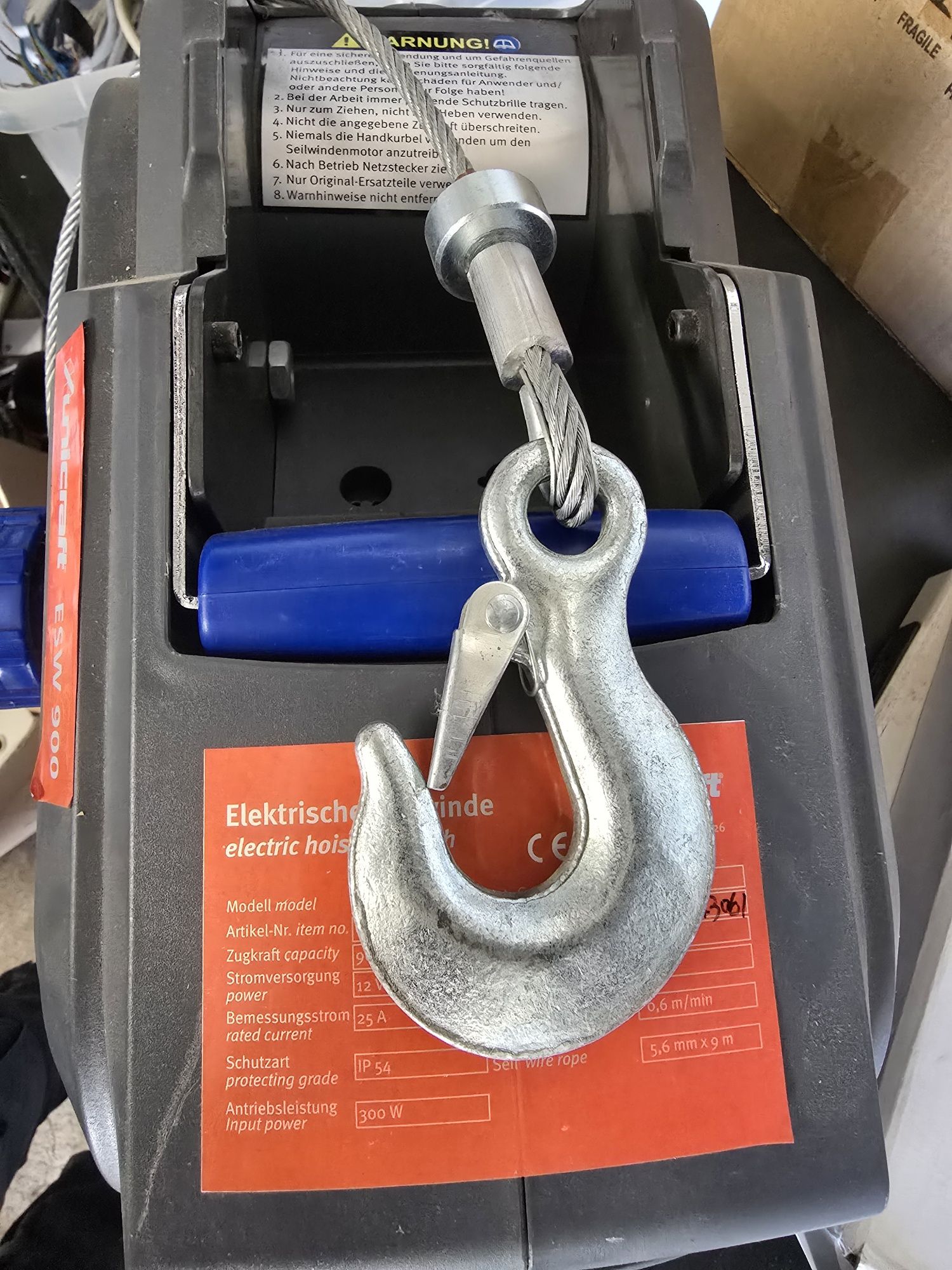 Wciągarka elektryczna 900kg 12V  Unicraft ESW 900 samochodowa do quada