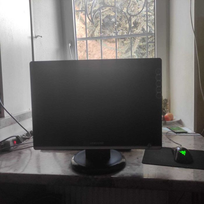 Монітор Samsung SyncMaster 206W